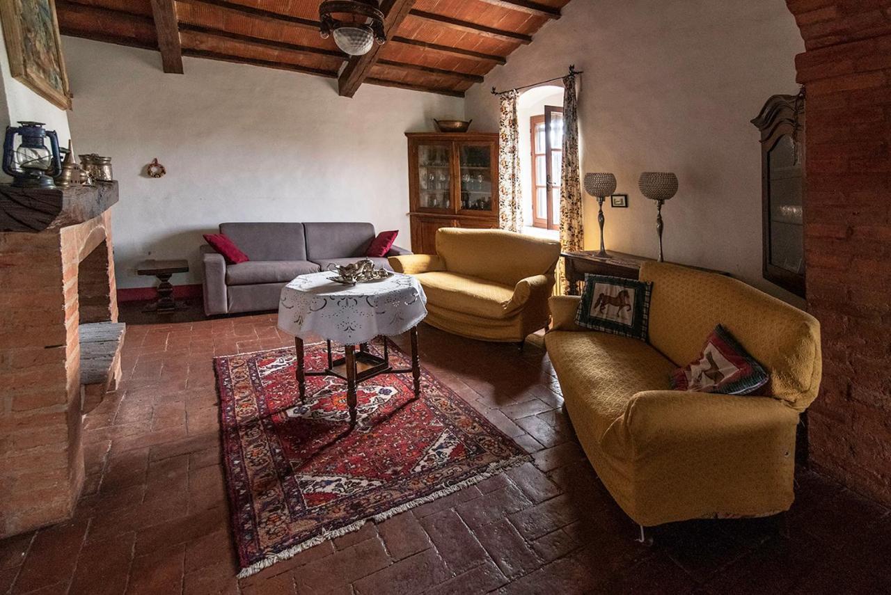 Agriturismo La Fontaccia มอนเตียโน ภายนอก รูปภาพ