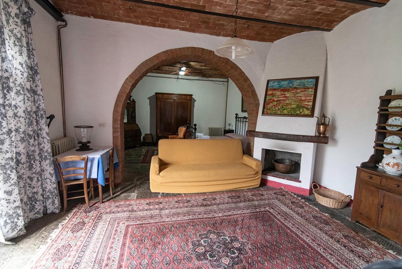 Agriturismo La Fontaccia มอนเตียโน ภายนอก รูปภาพ