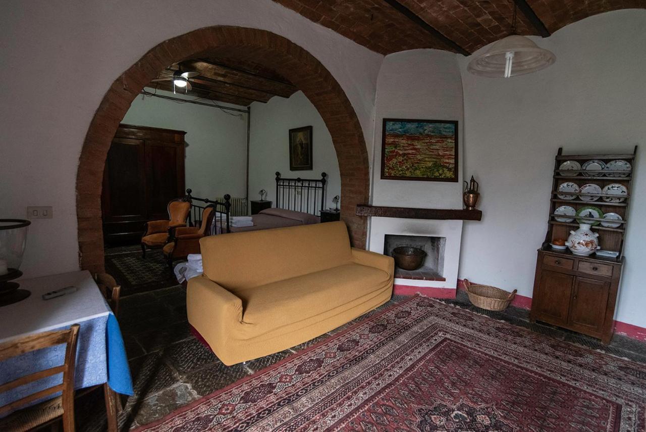 Agriturismo La Fontaccia มอนเตียโน ภายนอก รูปภาพ