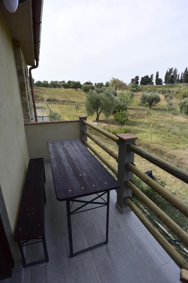 Agriturismo La Fontaccia มอนเตียโน ภายนอก รูปภาพ
