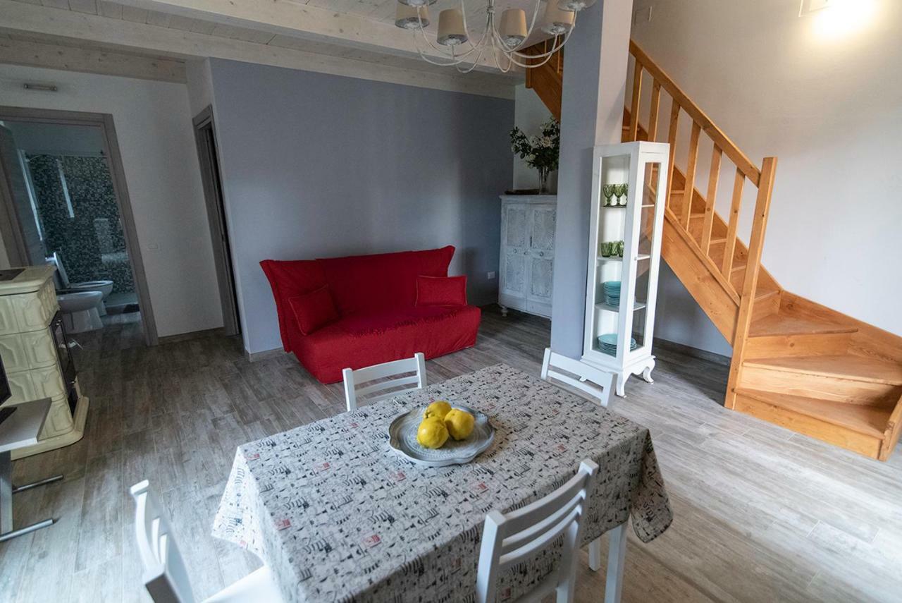 Agriturismo La Fontaccia มอนเตียโน ภายนอก รูปภาพ